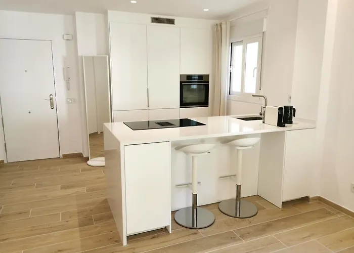 Apartament Bright 2 Bedroom Golden Mile Next To Rdr225 Marbella