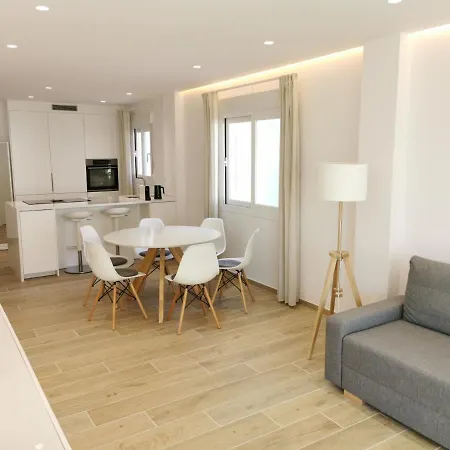Bright 2 Bedroom Golden Mile Next To Rdr225 * Marbella