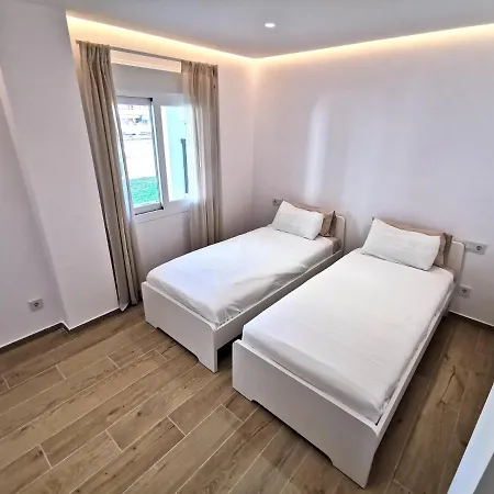 Bright 2 Bedroom Golden Mile Next To Rdr225 Apartment Marbella