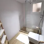 Bright 2 Bedroom Golden Mile Next To Rdr225